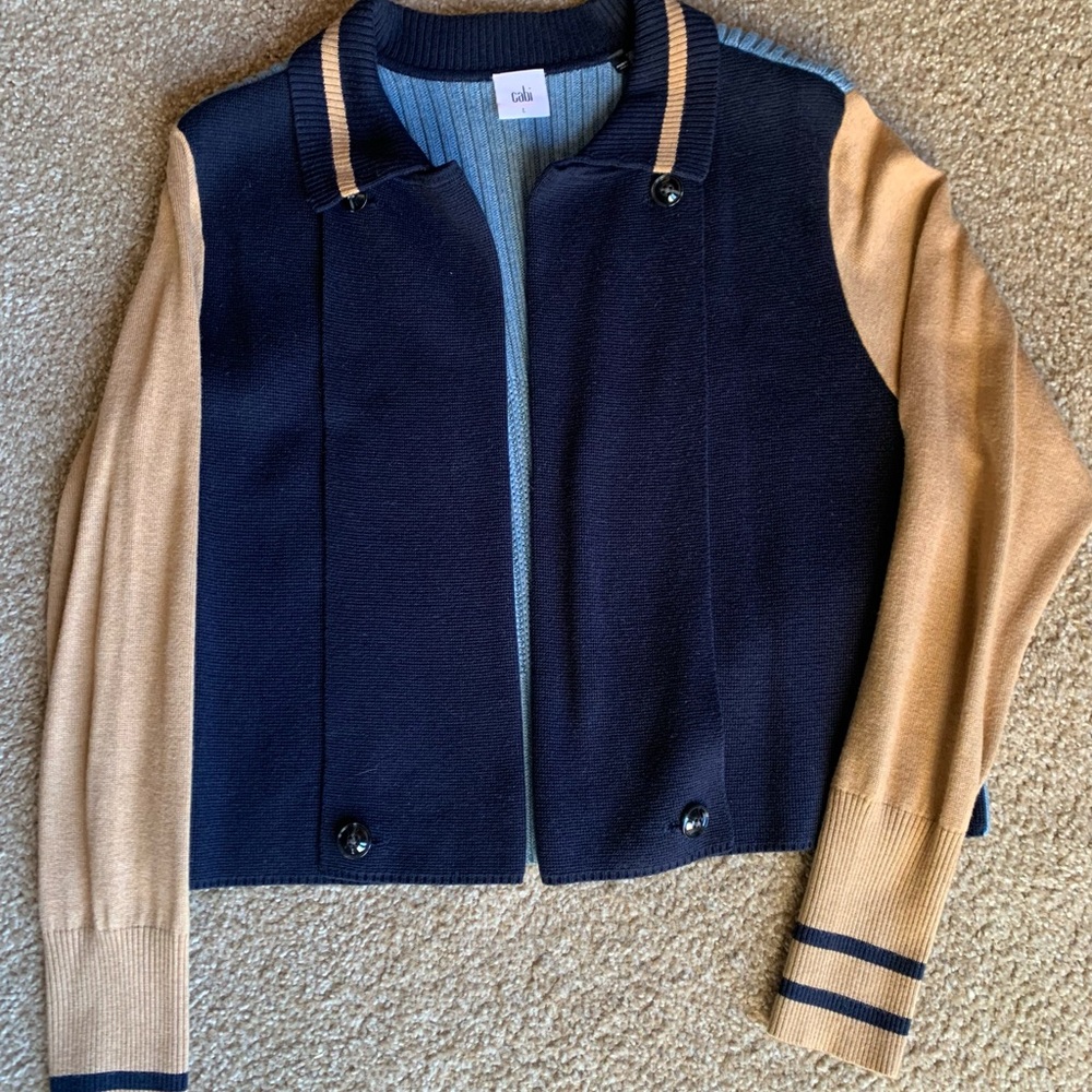 CAbi 3703 Turn Back Cardigan Size L Navy Tan Light Blue Sweater
